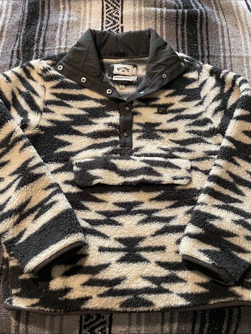 Billabong Black & Cream Geometric Sherpa Zip-Up Pullover